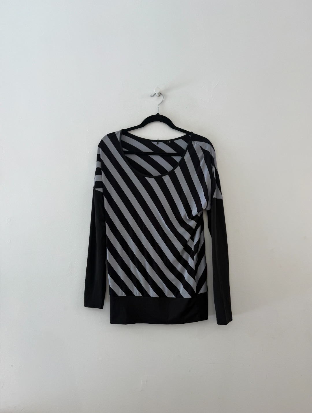 4ff2a34c-40c6-4326-adc0-07de1b8889b4