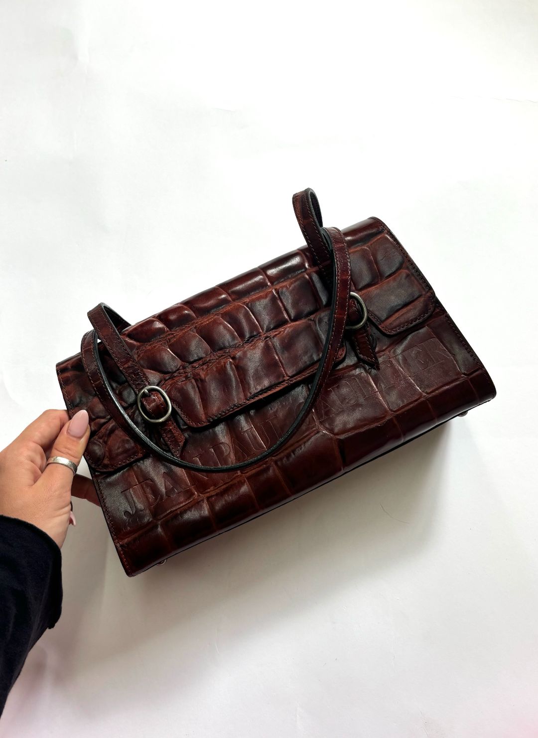 Thumbnail 8cccc16e-2707-4e0c-adf3-b111f7f66930