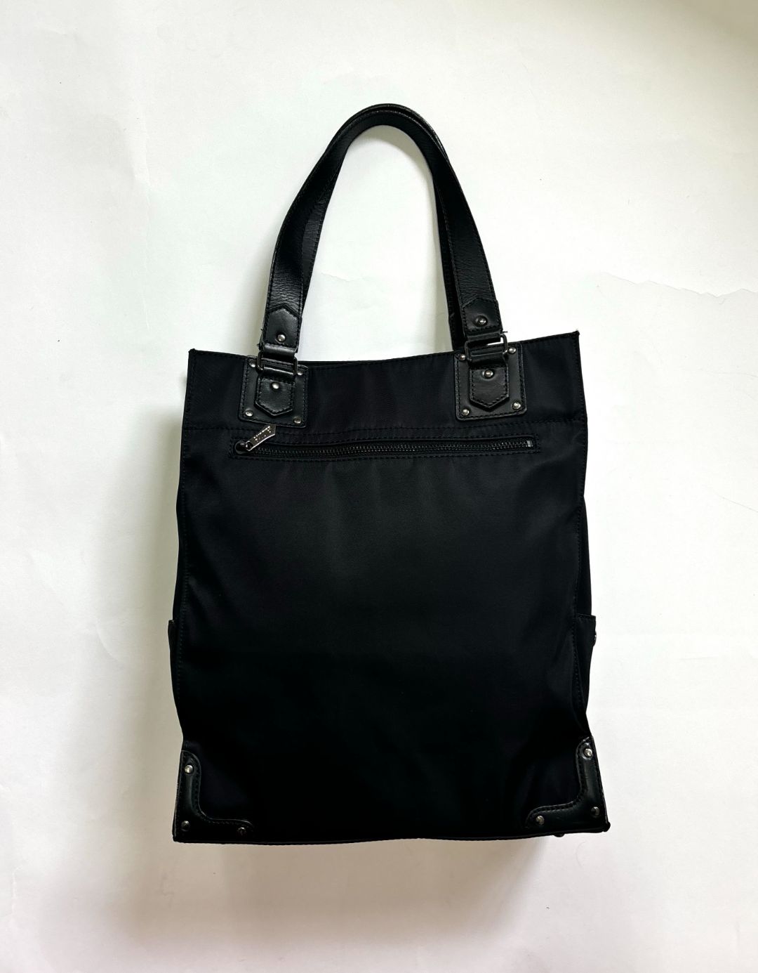 Thumbnail 98f34890-7054-430d-965f-cc9ad333160c