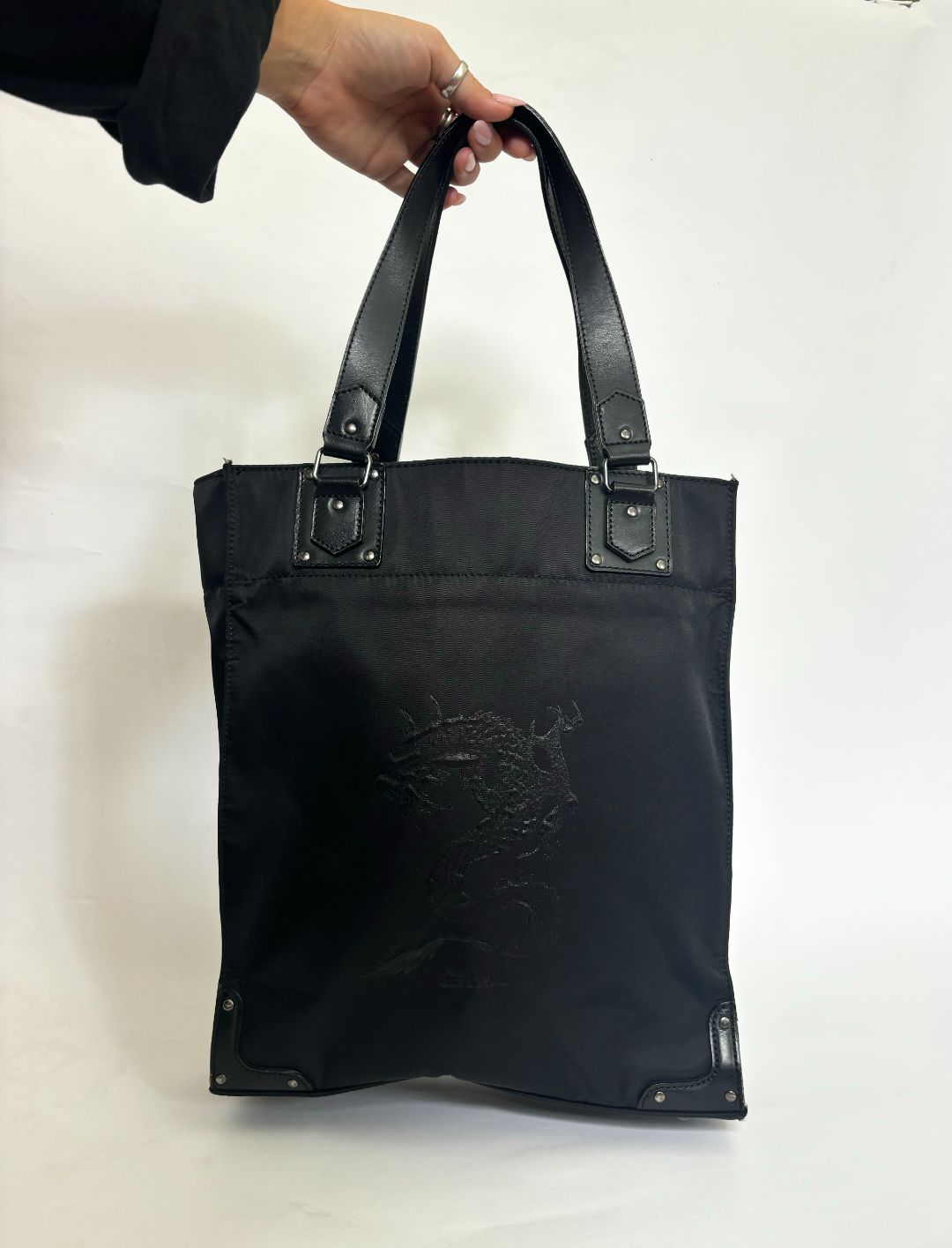 Thumbnail 55788f17-b163-4f62-8bb3-cf5b3dfef665