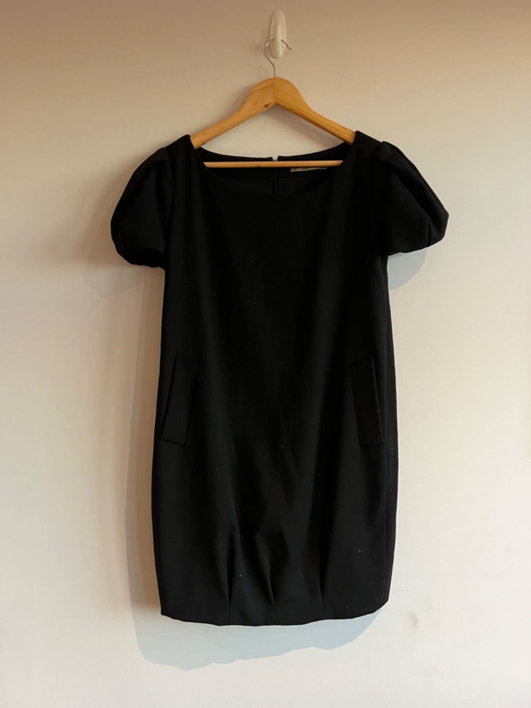 ea7a9793-50b5-4fe3-9973-922f573ed2ad