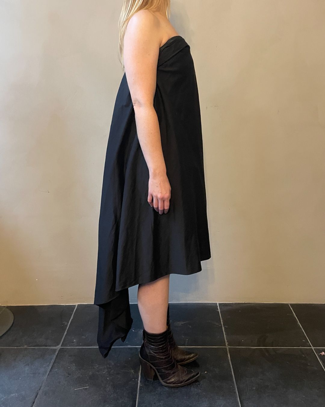 Thumbnail 935d2b38-9f13-4bb6-aeb3-3dafcf5de67c