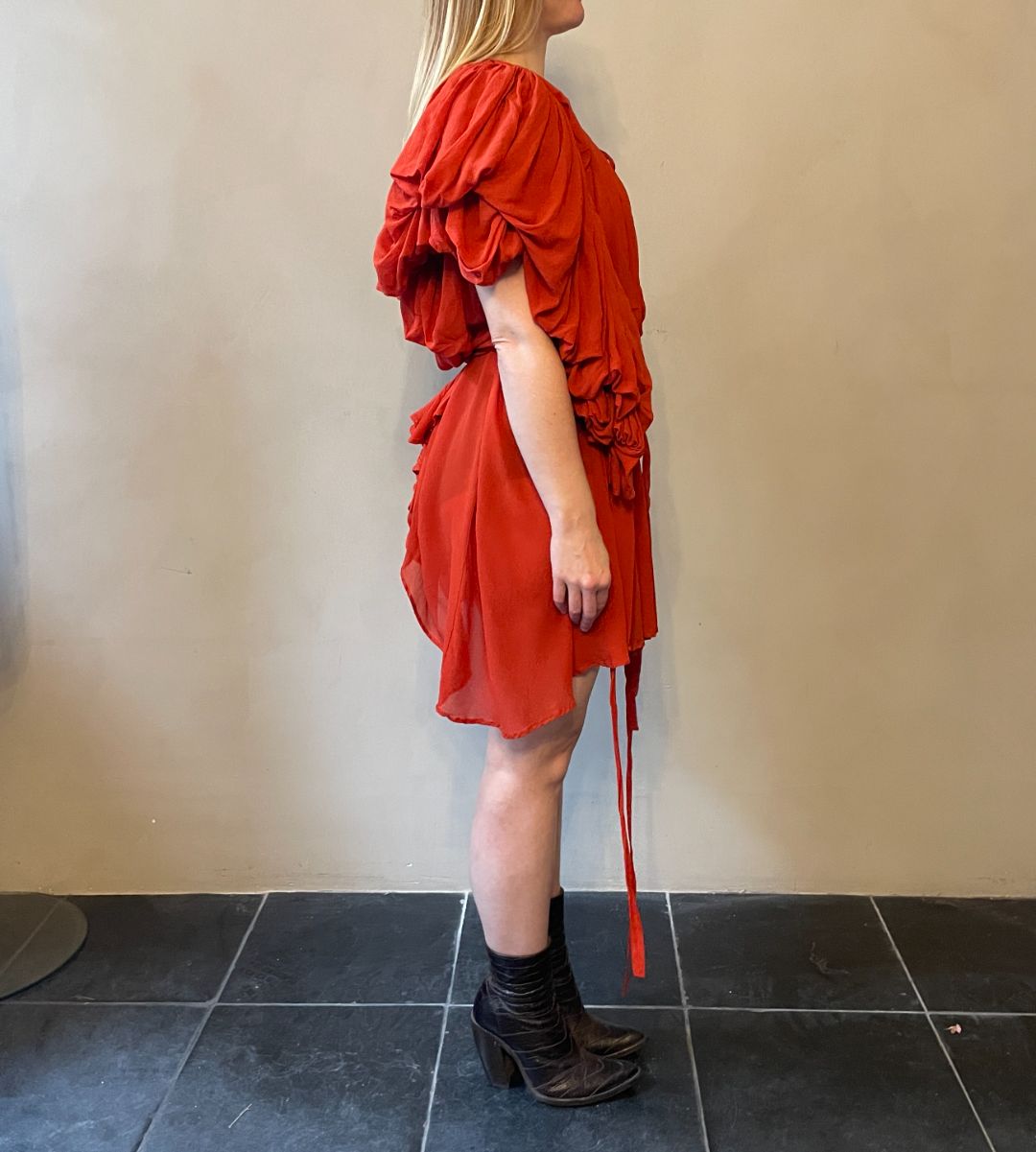 Thumbnail d9800353-1902-48e0-b5f7-810cb35c9753