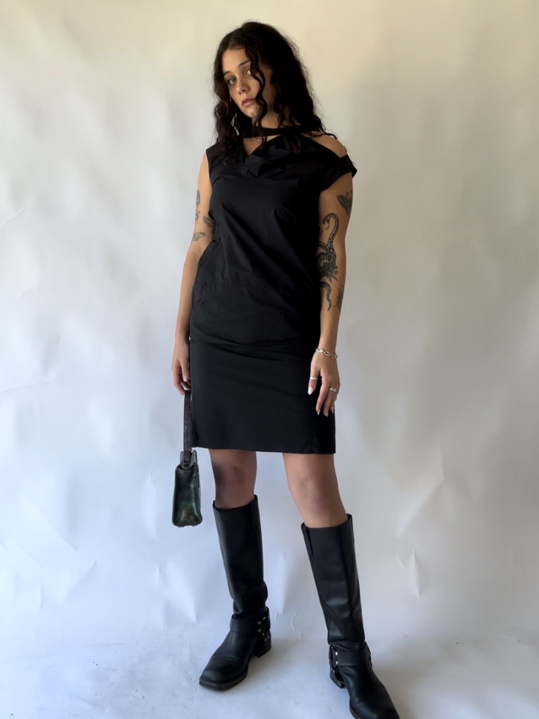 8d5553fa-6ccf-442b-a289-d812c90b1990