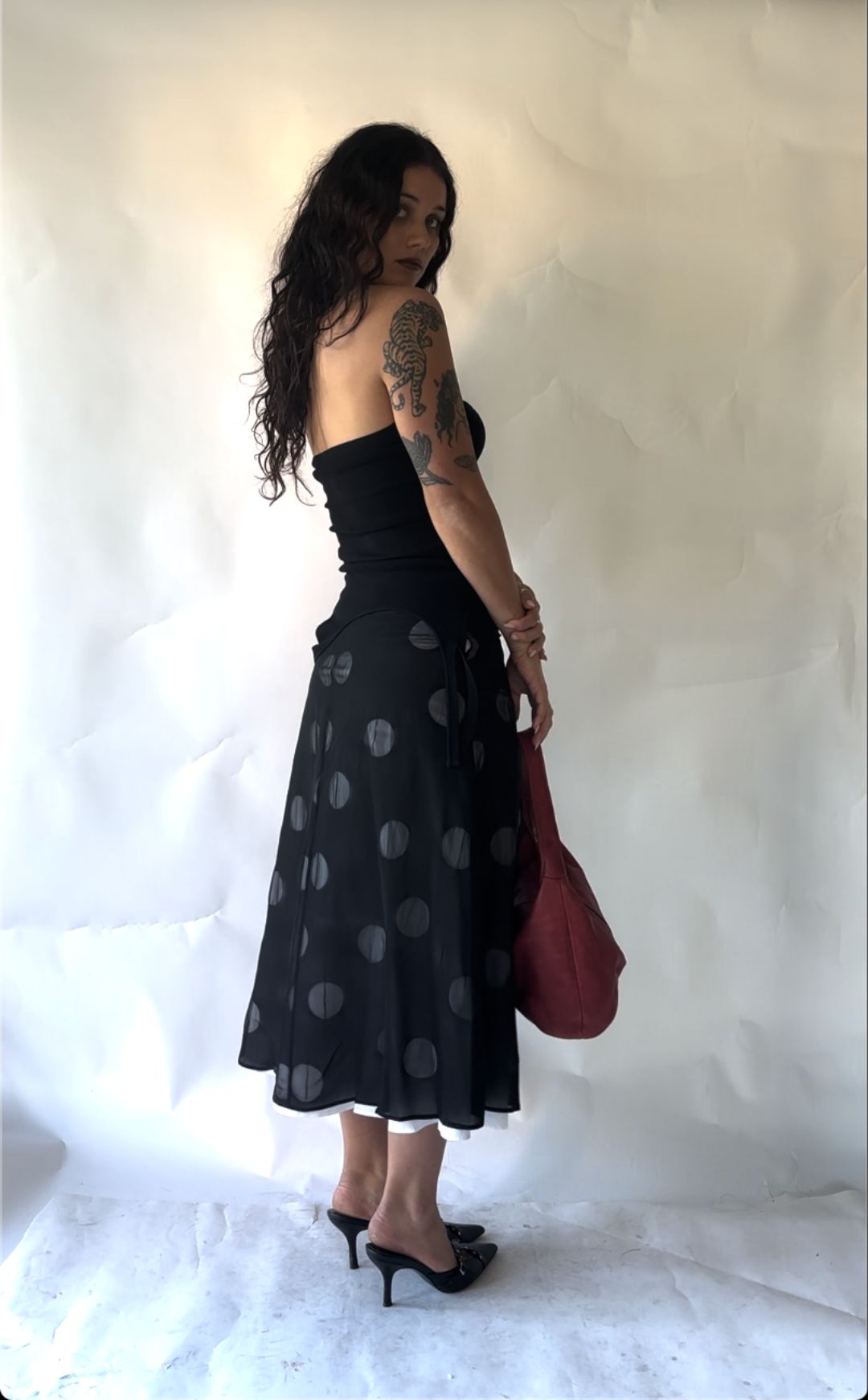 Thumbnail 294cf756-0c94-400e-83cc-a9e3dcc53ad9