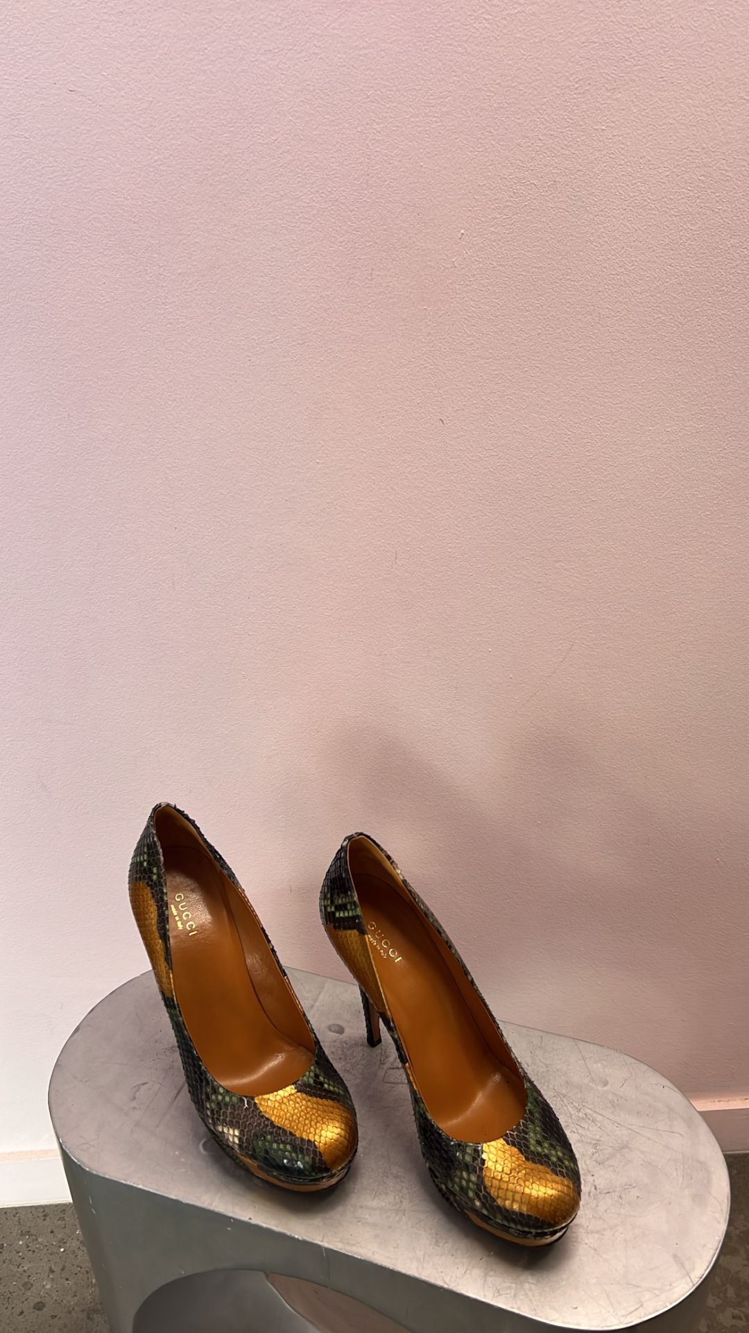 5c722c2e-d3d2-42ea-9178-3aa3c5af1f6c