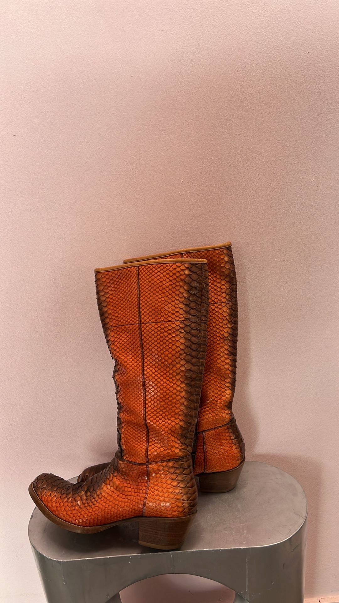 82401e39-a140-4bb5-879e-cb60e1727fa4