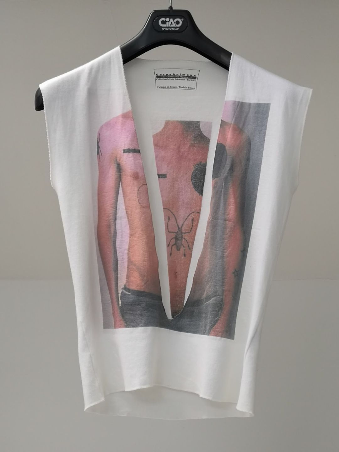 e8ce2e5d-6fb9-45eb-9022-d4edf38ed2ec