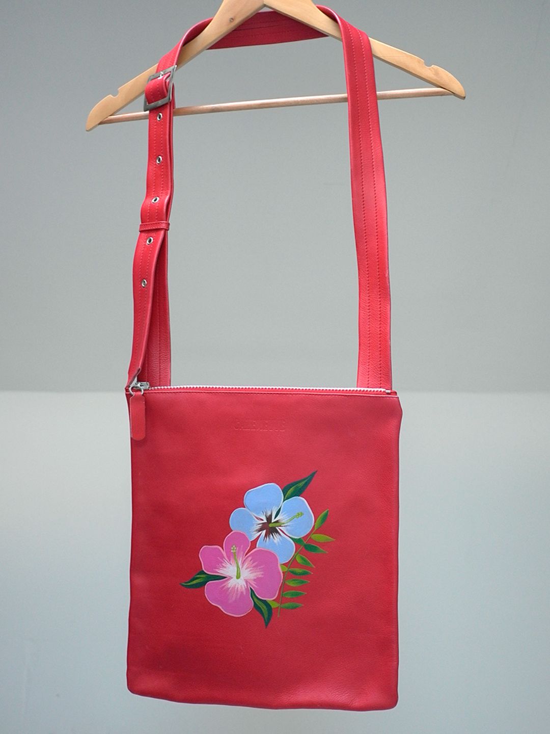 Viviane Cazeneuve Red leather bag w/ hand painted embelishment C.1998 by Viviane Cazeneuve in size ONE SIZE from BAGS category