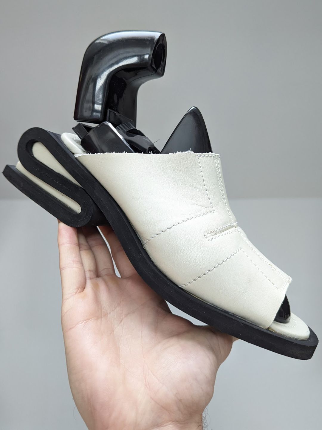 Dirk Bikkembergs Sculptural heels mules off-white SS2000 by DIRK BIKKEMBERGS in size EU 36 from SHOES category