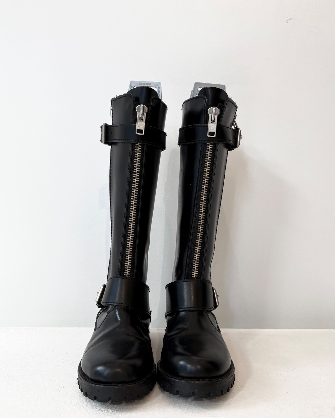 Thumbnail 07e55db6-4b40-4938-b9c9-199da11109ea