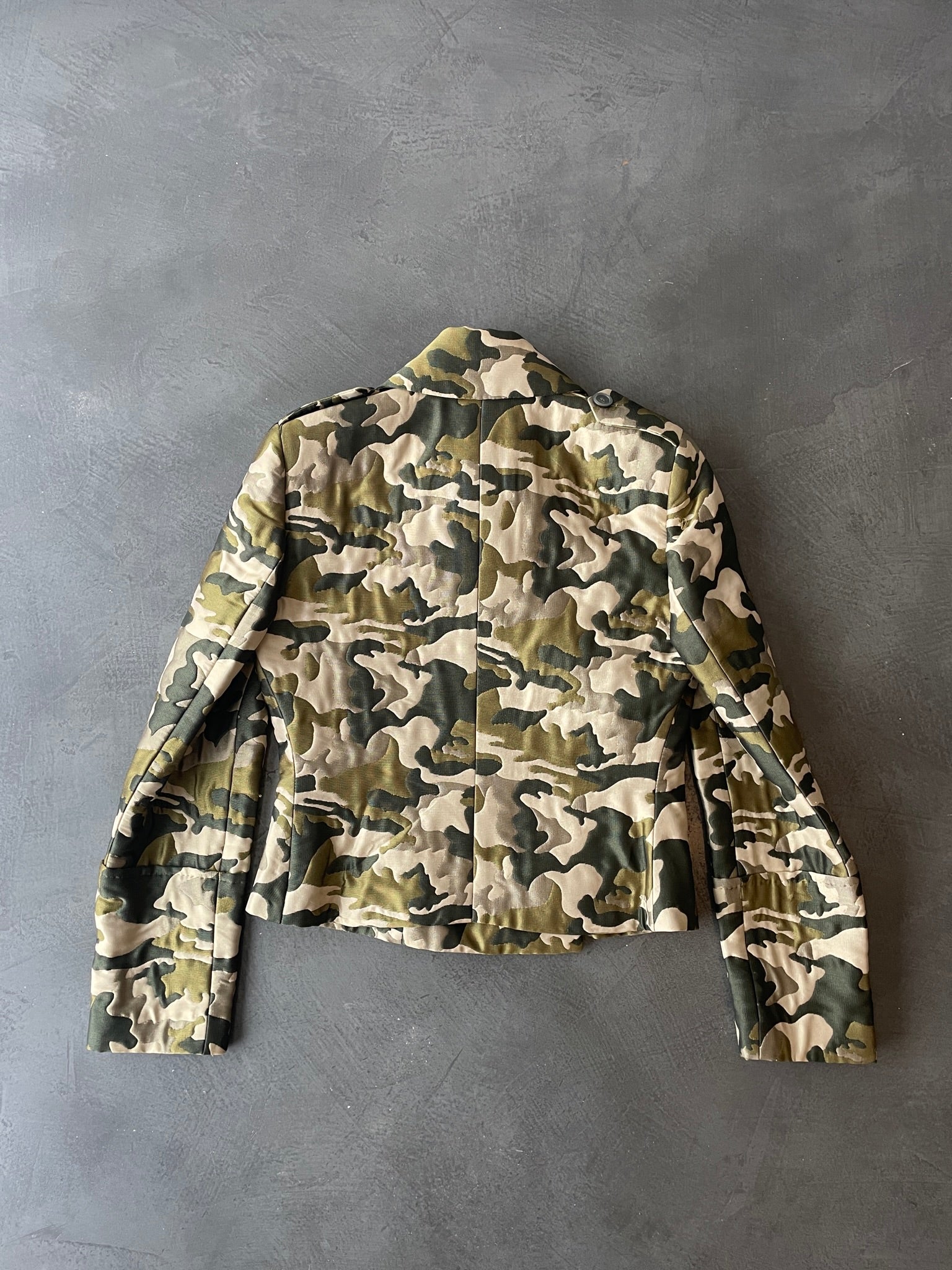 Thumbnail 09e30d2a-0567-4269-b083-678856f7af6a