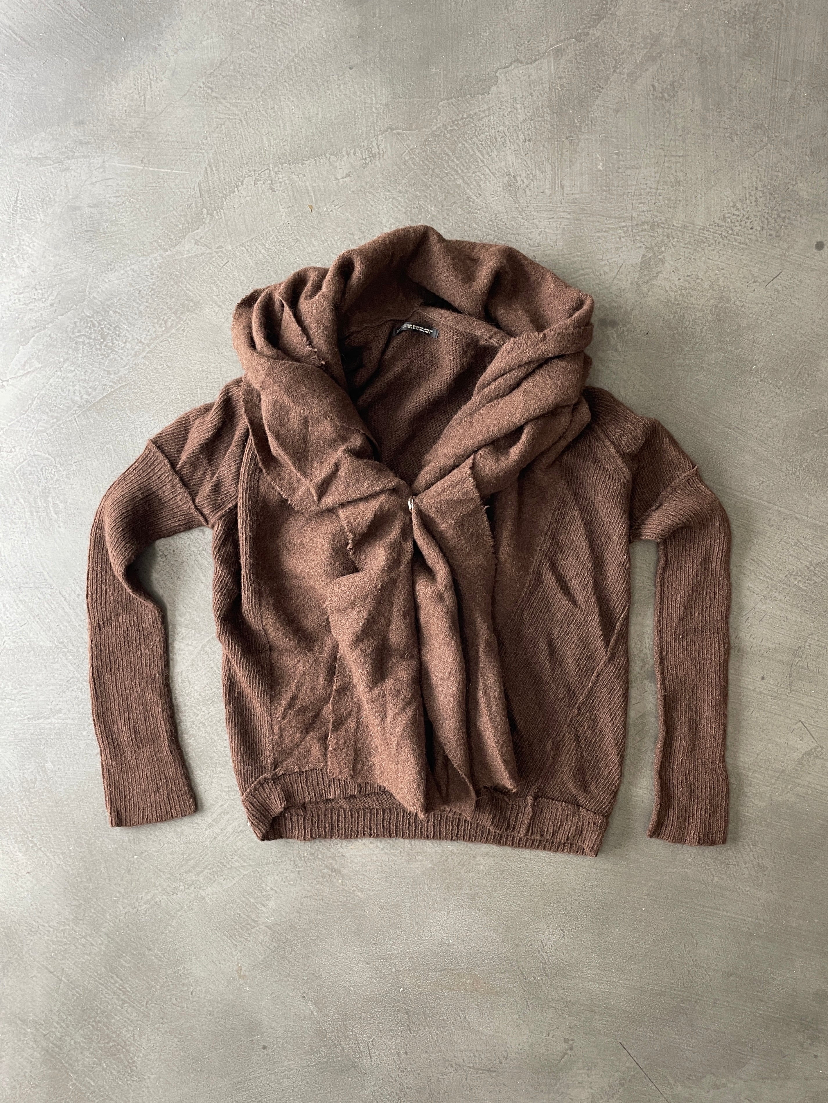 3863606c-24d1-45af-ae73-0b27d63b61ef