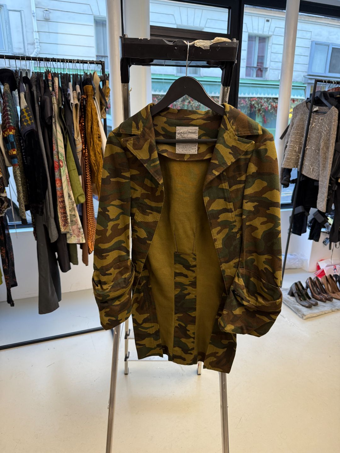 619b3eb4-aa03-4dd0-9aa7-0dcb80478370