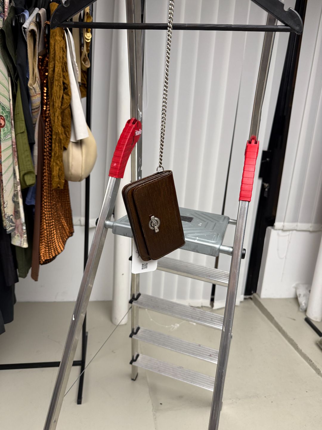 81df09d6-fd0d-4875-bbc7-ae9fde30bf3d