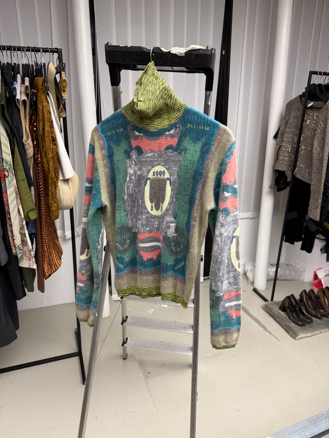 20ff8e17-bcde-4ae3-a121-a4a79e2fed09