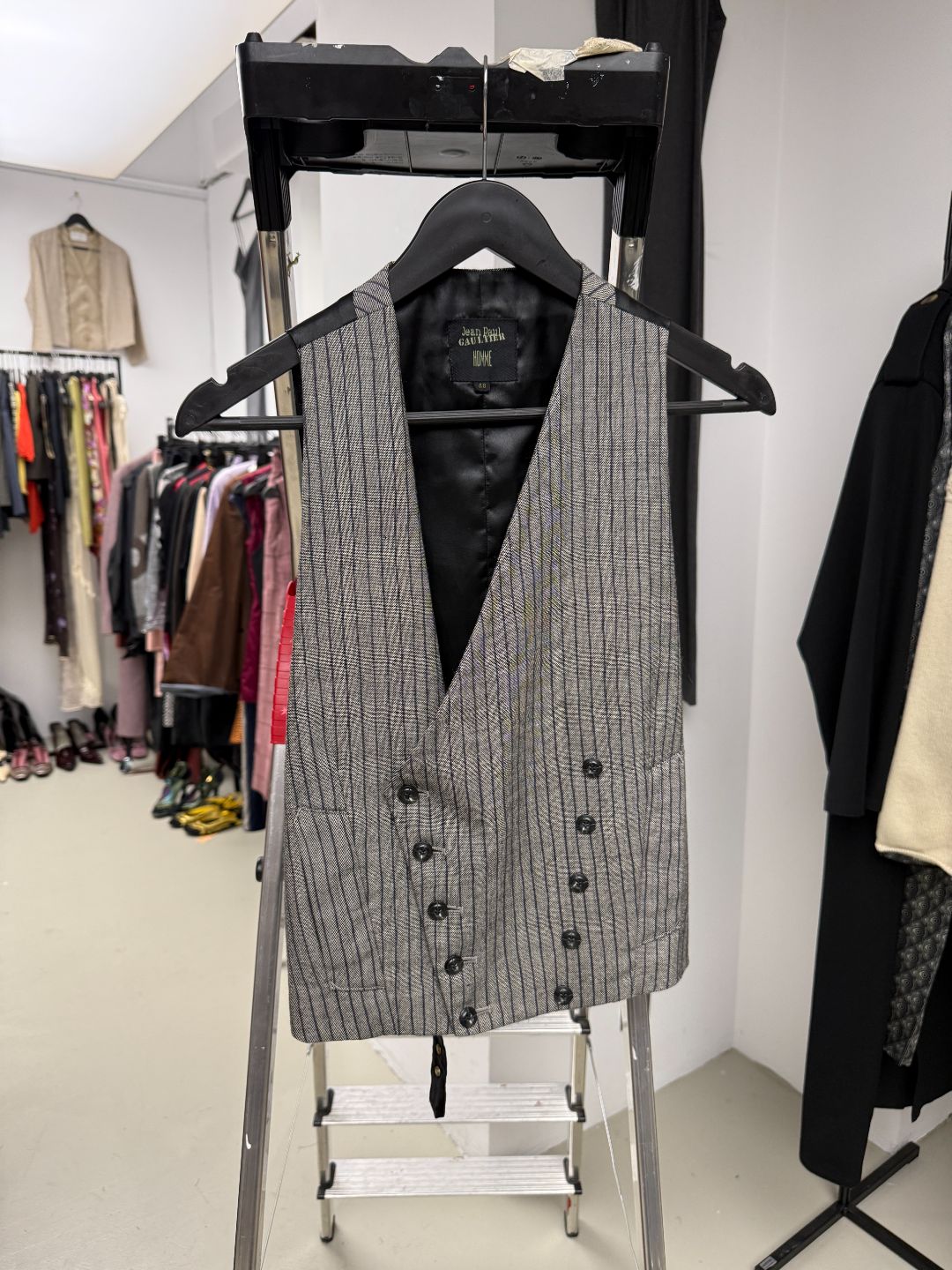 2d0d75c3-8a28-400f-84ee-224c3b4b5dd4