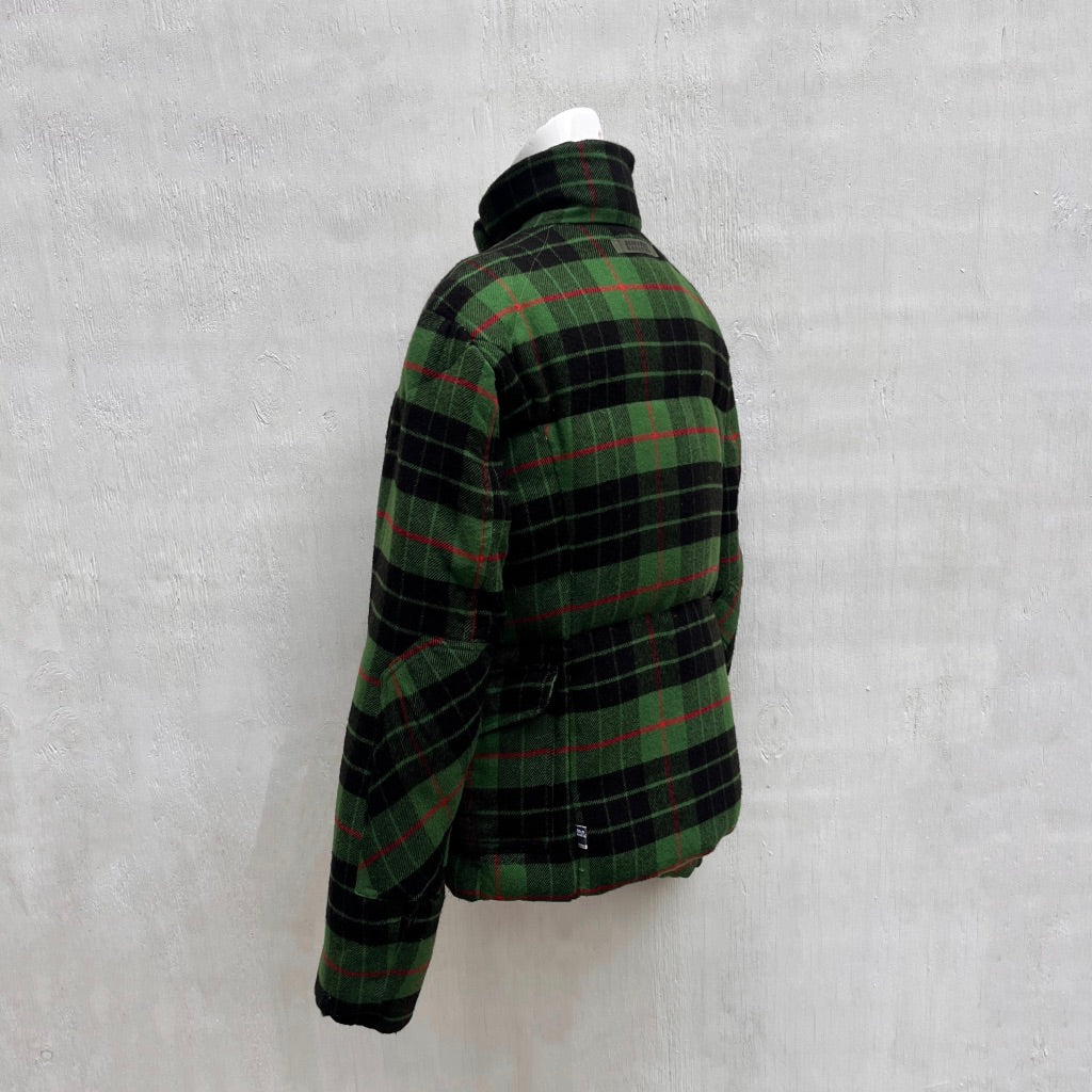 Thumbnail 95d2f19a-d4c6-46ea-abb5-128002e0b2cc