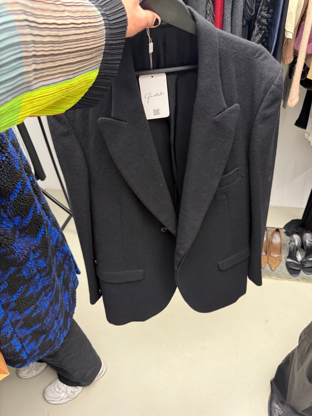 b9736de2-ee44-4741-8820-232baa1197db