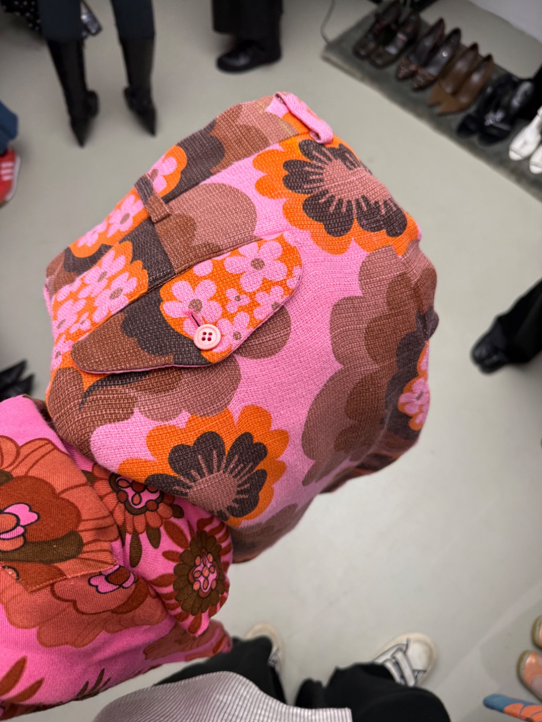 b8e76716-bc54-4916-aa37-b04b314479ca