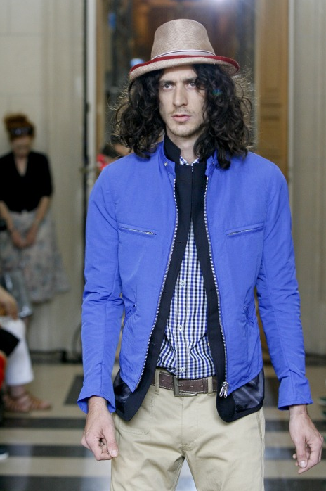 Thumbnail b244e03e-2b16-40f0-aad7-6bbb3a0d8385