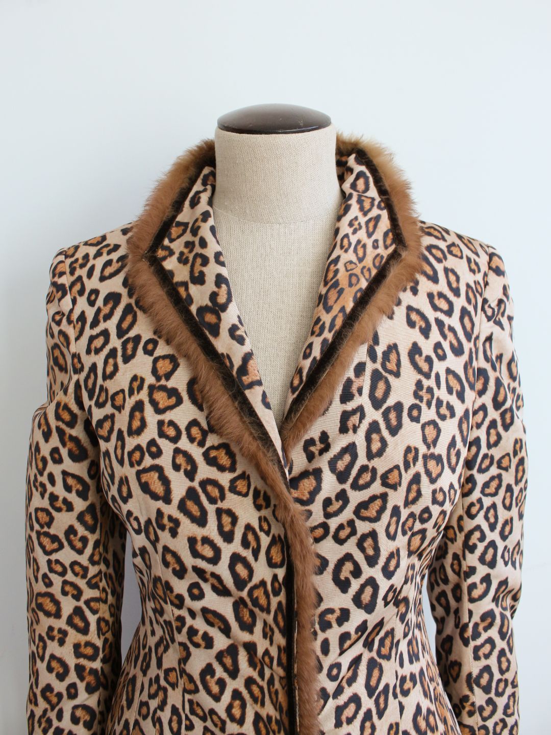 Thumbnail 628e449d-aa0d-47fc-86fb-cc2cafafc6ee