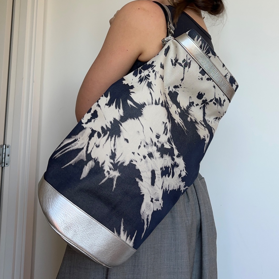 Thumbnail 18d8dc0e-1e70-4ea7-8cdf-6ac2896402aa