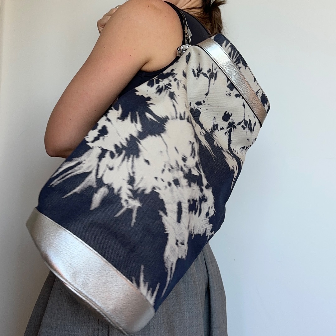 Thumbnail 2061aa21-60ca-44e4-8a47-d45b3c2092aa