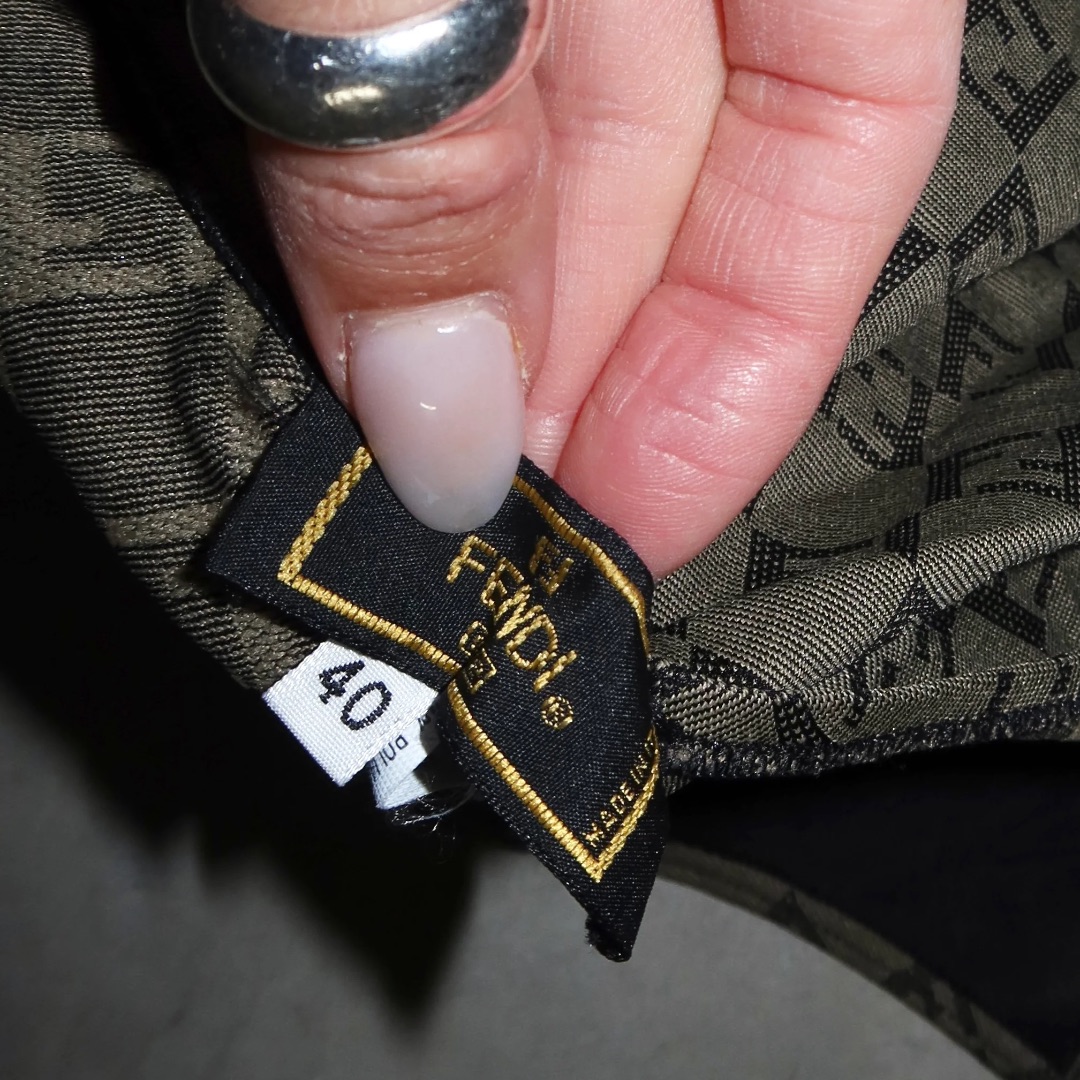 Thumbnail fac26cf6-2460-481a-983e-2a8d34e54252