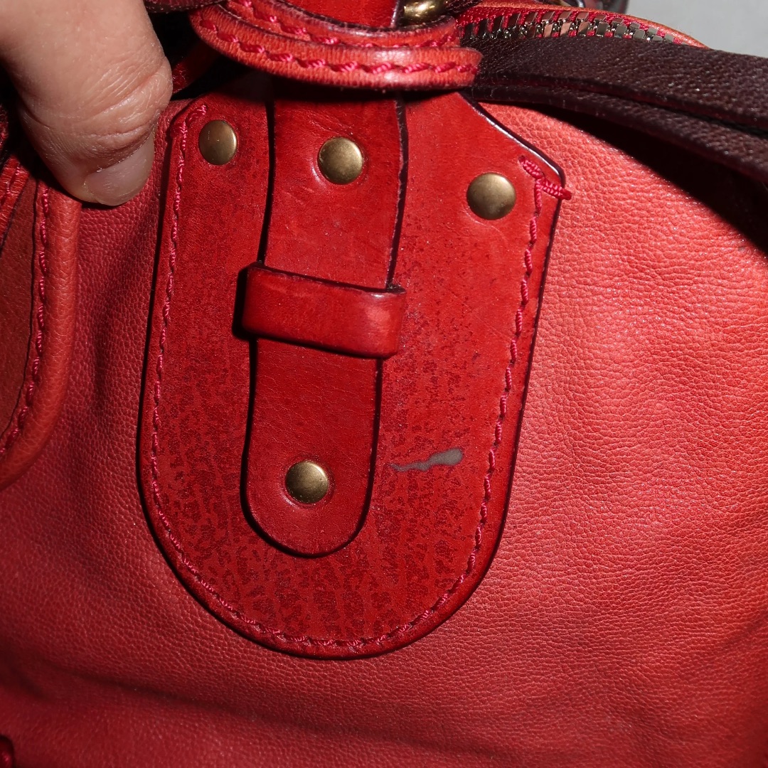 Thumbnail 90ead4b9-c8f0-4541-a677-fb47d24a3b7b