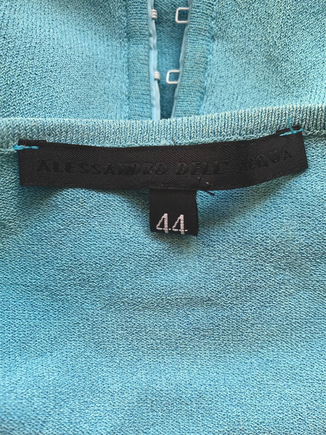 Thumbnail 1b4a3ba0-87c7-442e-ad46-8adcfdaa6ea2