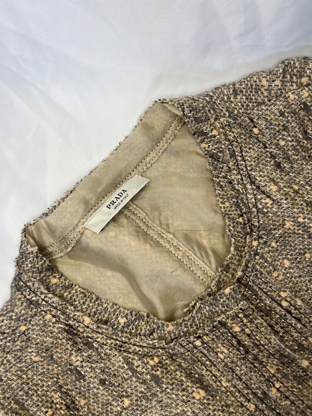 Thumbnail 6c6ea1ab-033c-4377-868a-76174c0d6e42