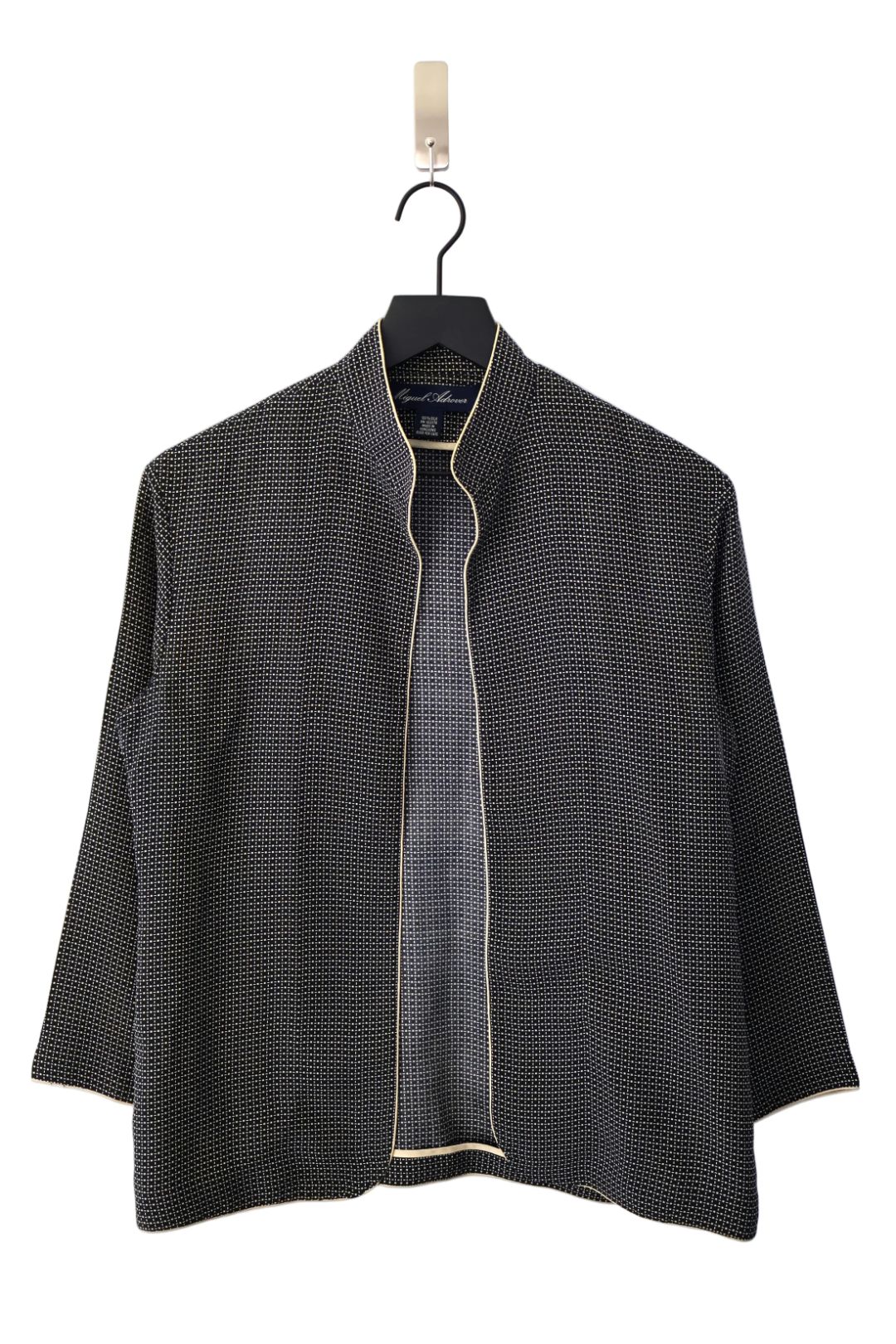 b8b81153-744c-44d9-8dc2-f34728e9a9dc