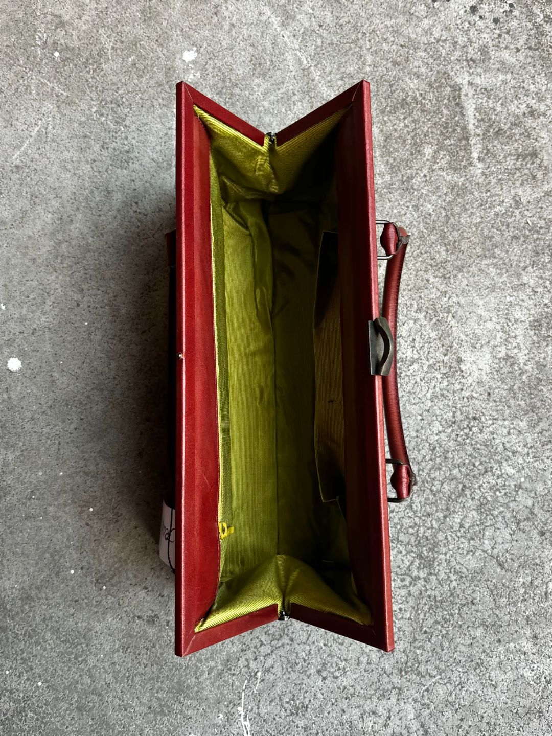 Thumbnail fb82471a-6374-4d39-9aae-3eb659e8d69d