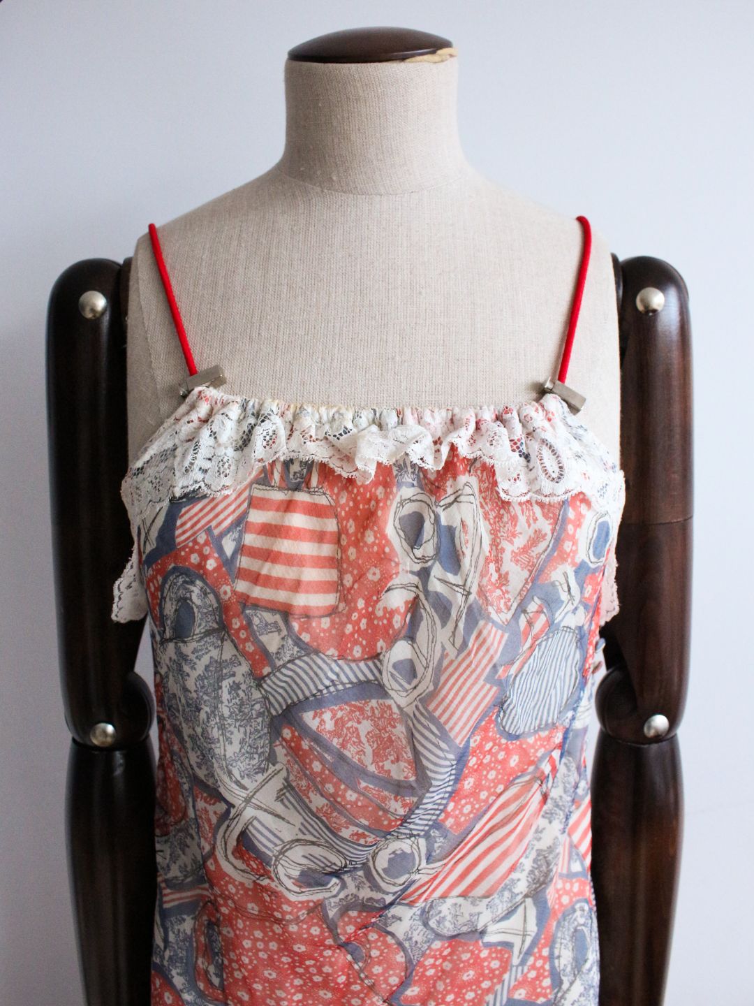 Thumbnail db67afdc-0531-4a52-80dd-6d54fb199c90