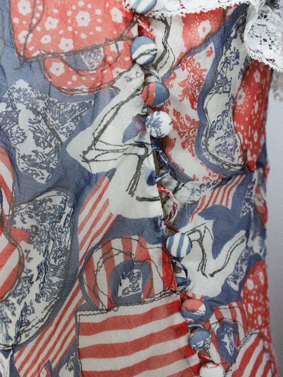 Thumbnail 9c559c65-4e8e-4920-96ea-c0afc169e0c0