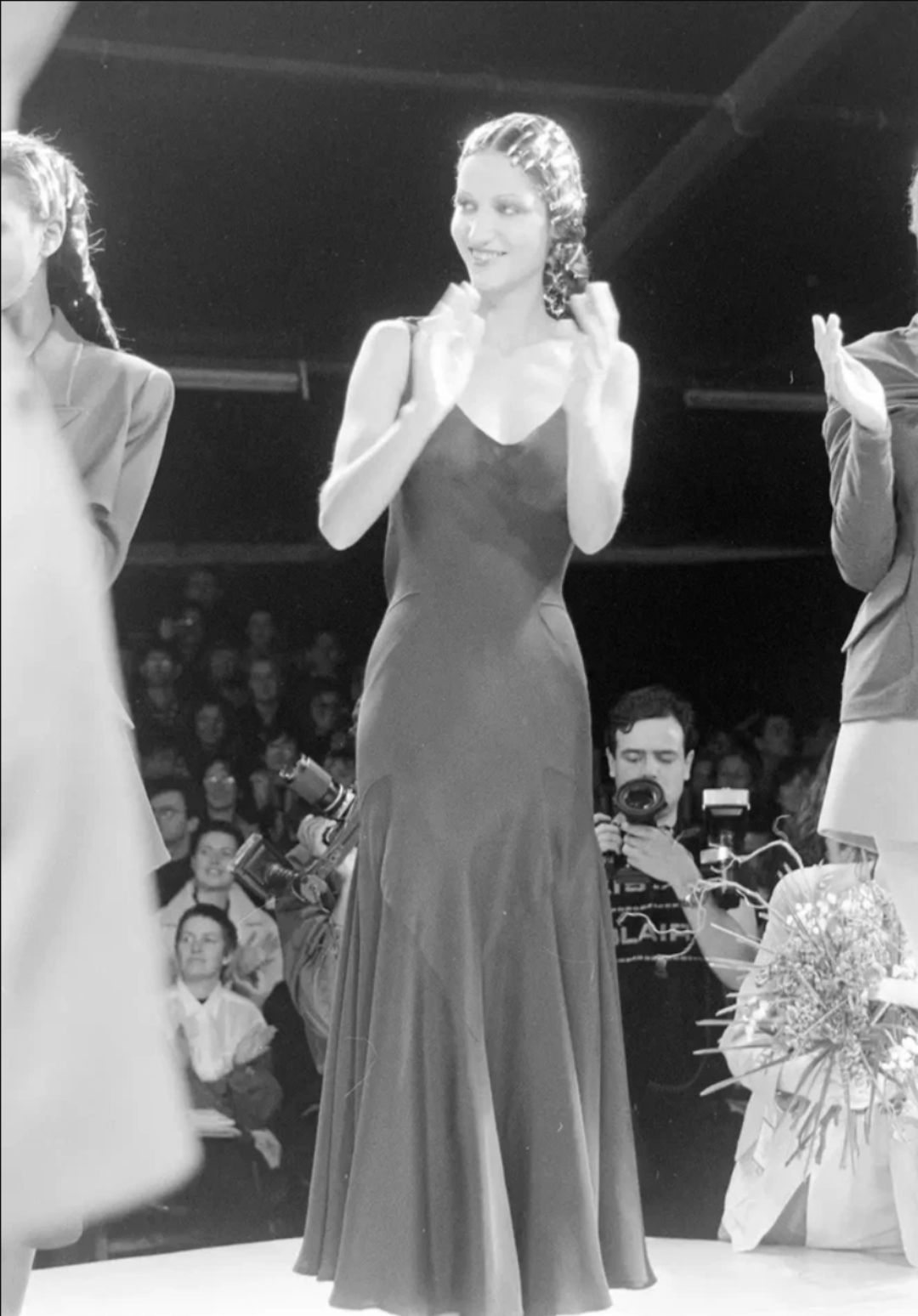 Thumbnail 92ac1688-67a7-4387-be1a-cfe55cf0478f