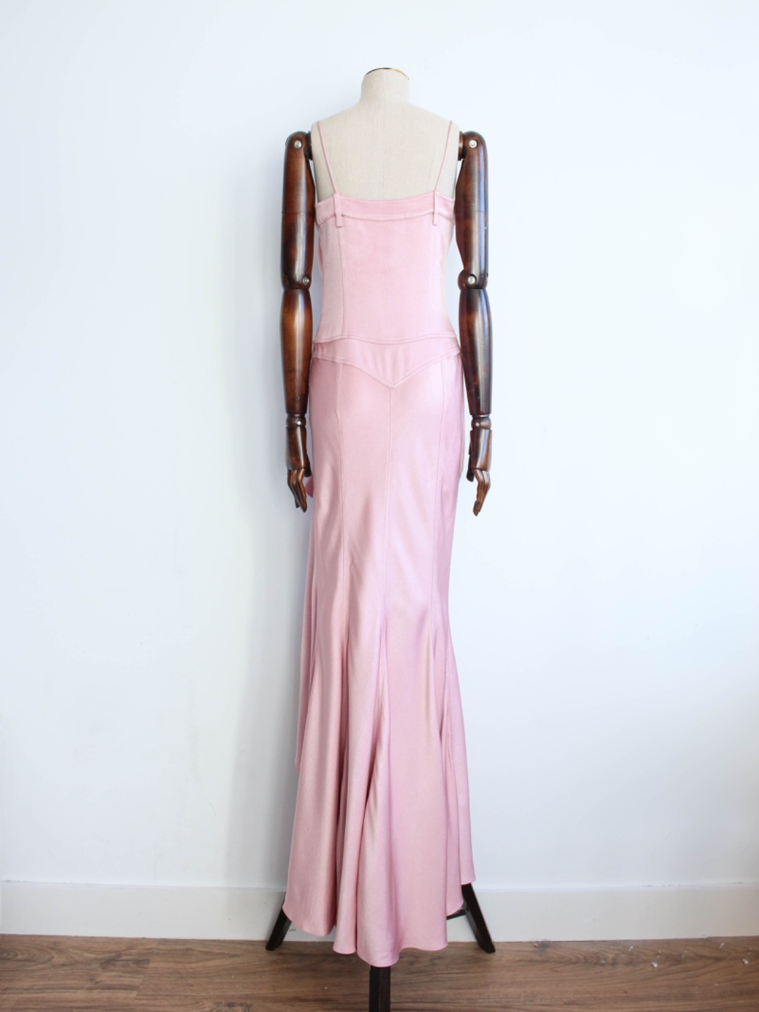 Thumbnail ba1ef37b-3e05-4d02-8640-278740391c21