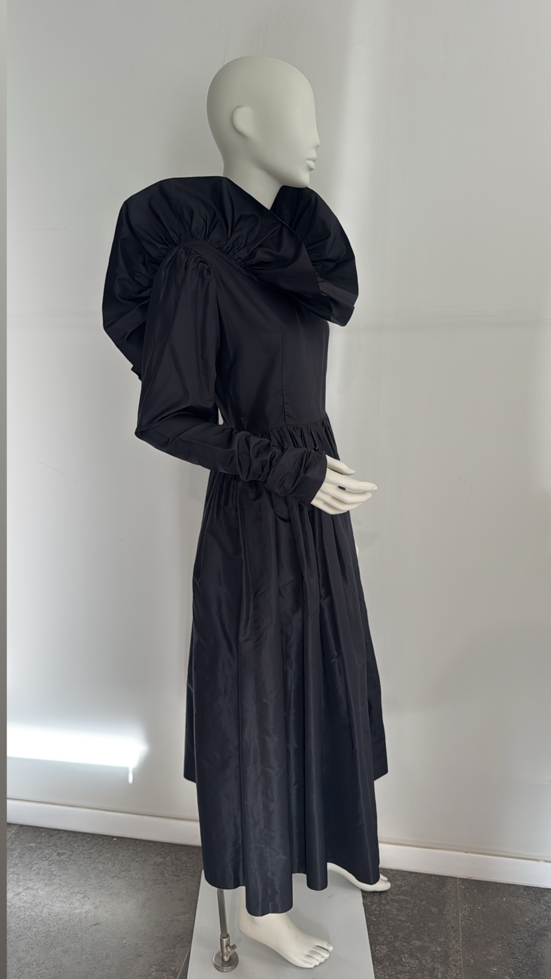 1980s Georges rech silk dress  by georges rech in size FR 38 from DRESSES category