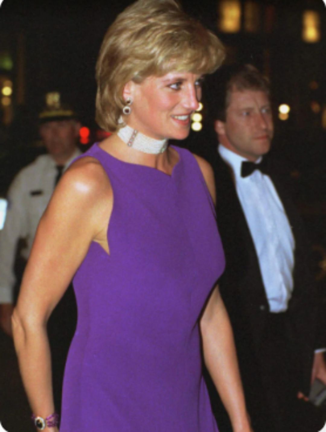 Thumbnail 95778bab-370d-4a04-bdbd-8df3c0806a4a