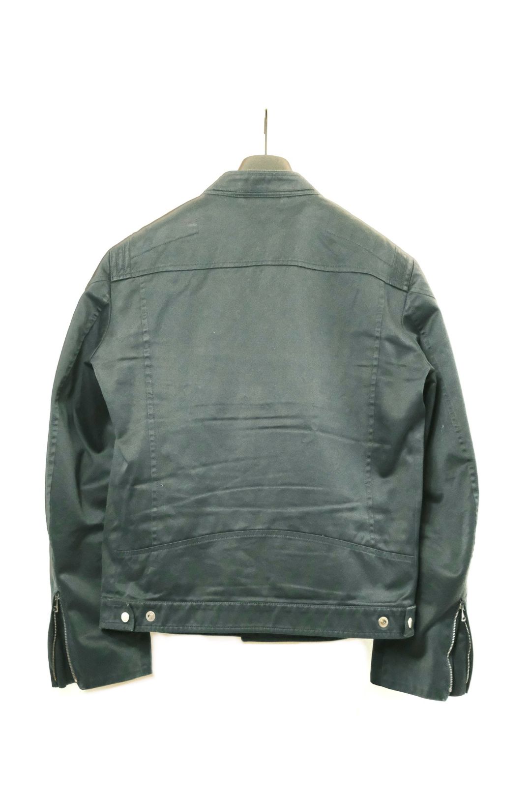 Thumbnail f8548214-6bfc-4e00-b443-80dba8d49568