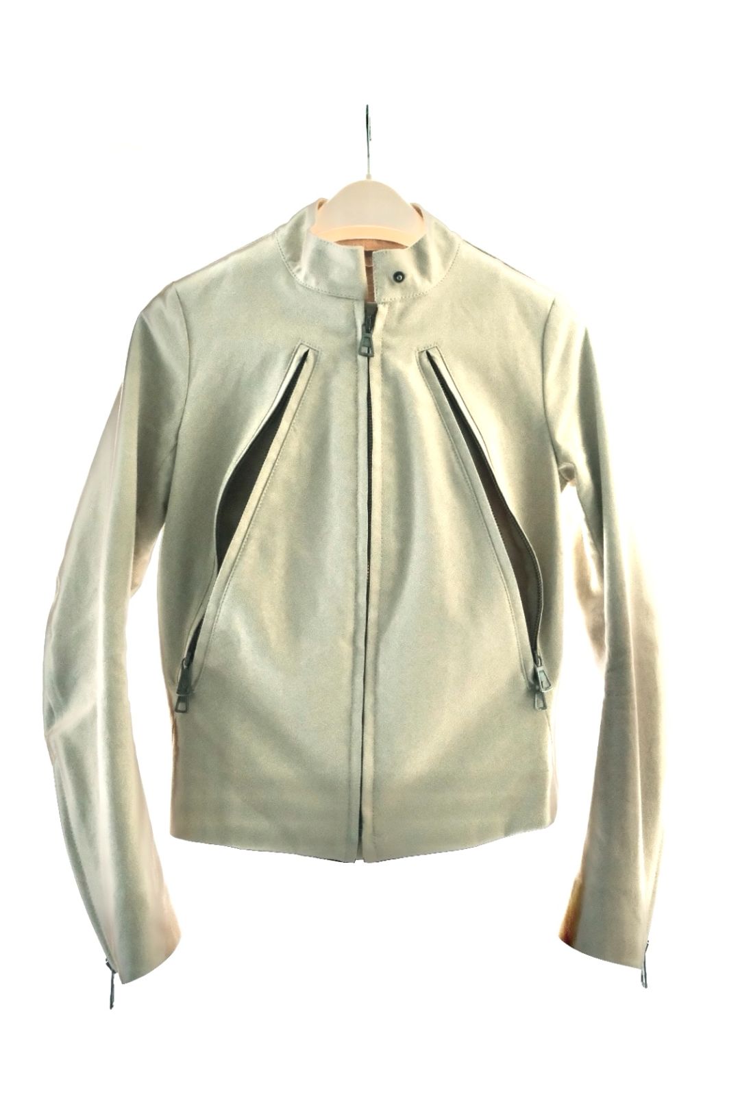 590c1e1d-df3d-4171-8031-6da6ec01afe0