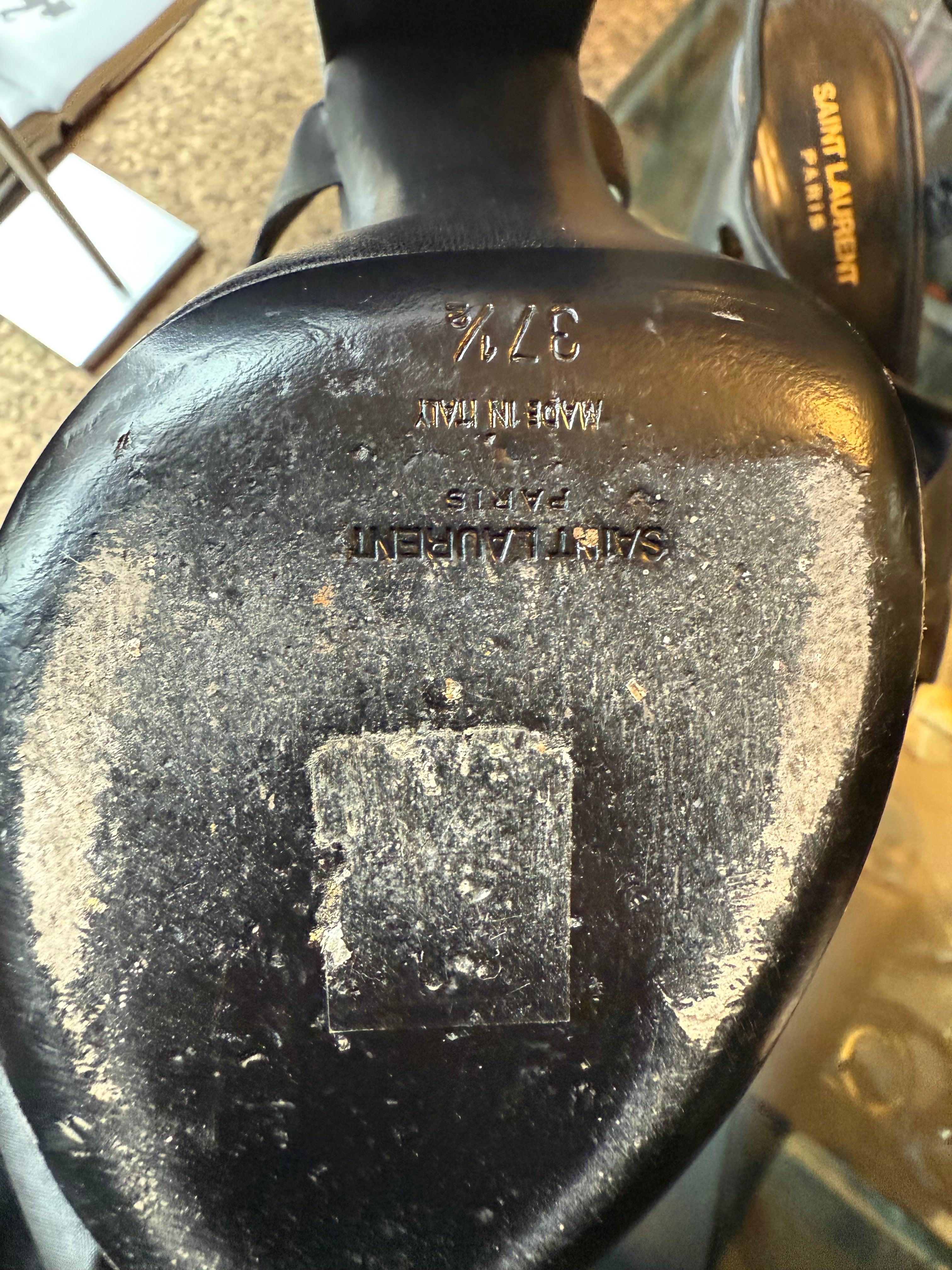 Thumbnail a1d5a5f4-50ee-4325-a37a-df22e4e8c57d