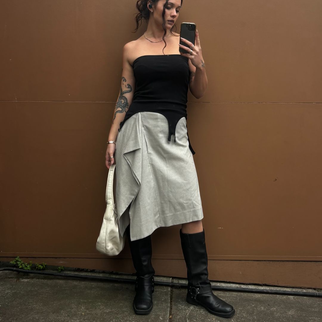 Thumbnail 1aedbc4c-ec7e-4968-99f4-47331f0af6f7