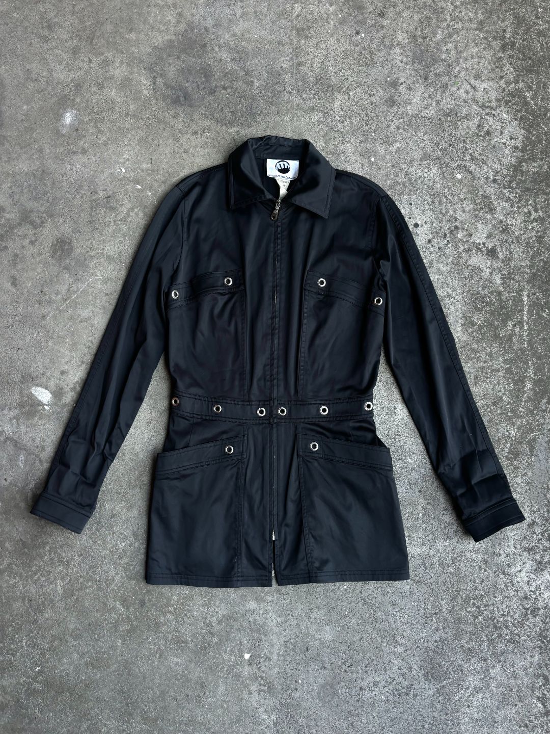 9c831270-05b1-43f5-9b07-0cc5a1d804c6