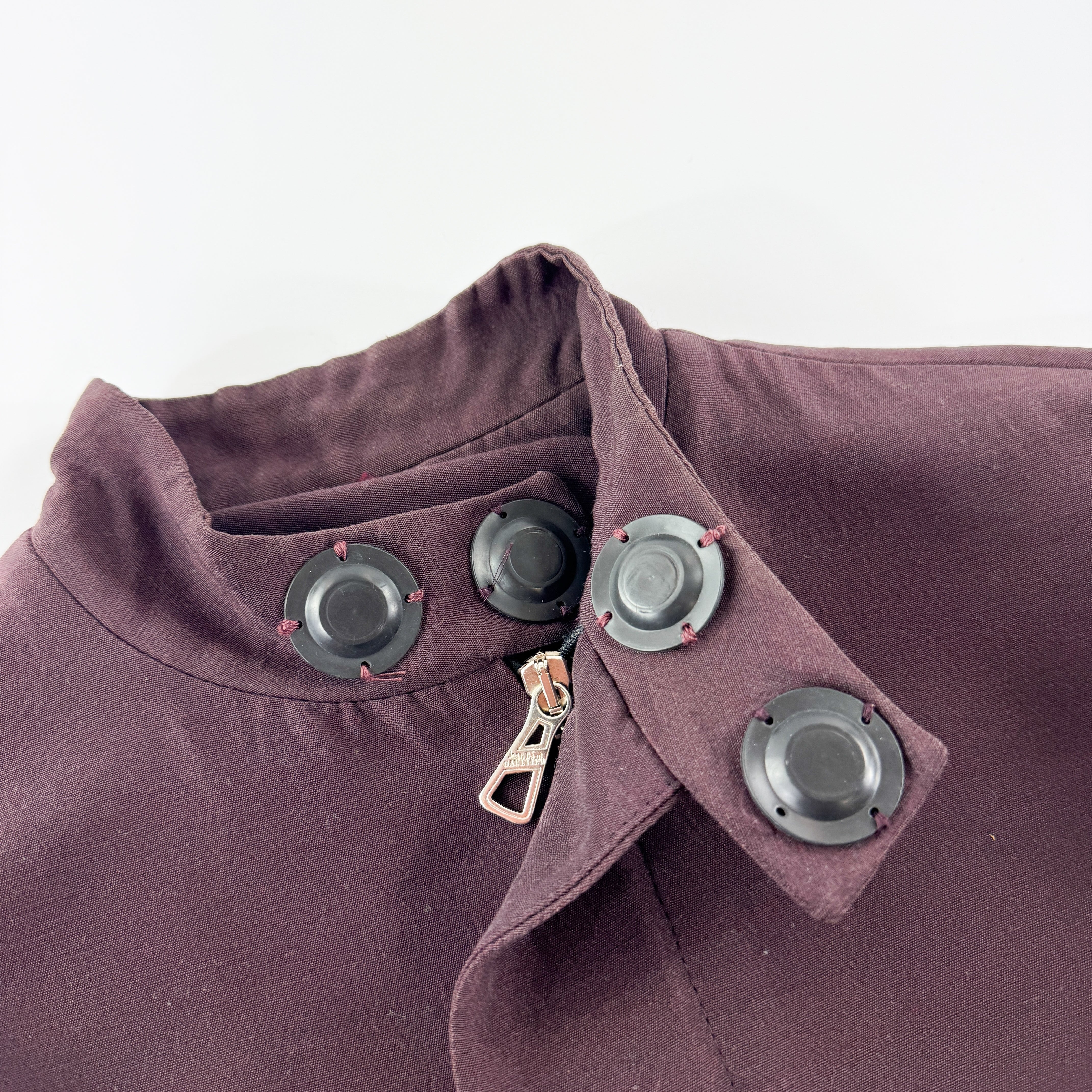 Thumbnail e5129209-f4c7-435c-9a09-32e5e949275f