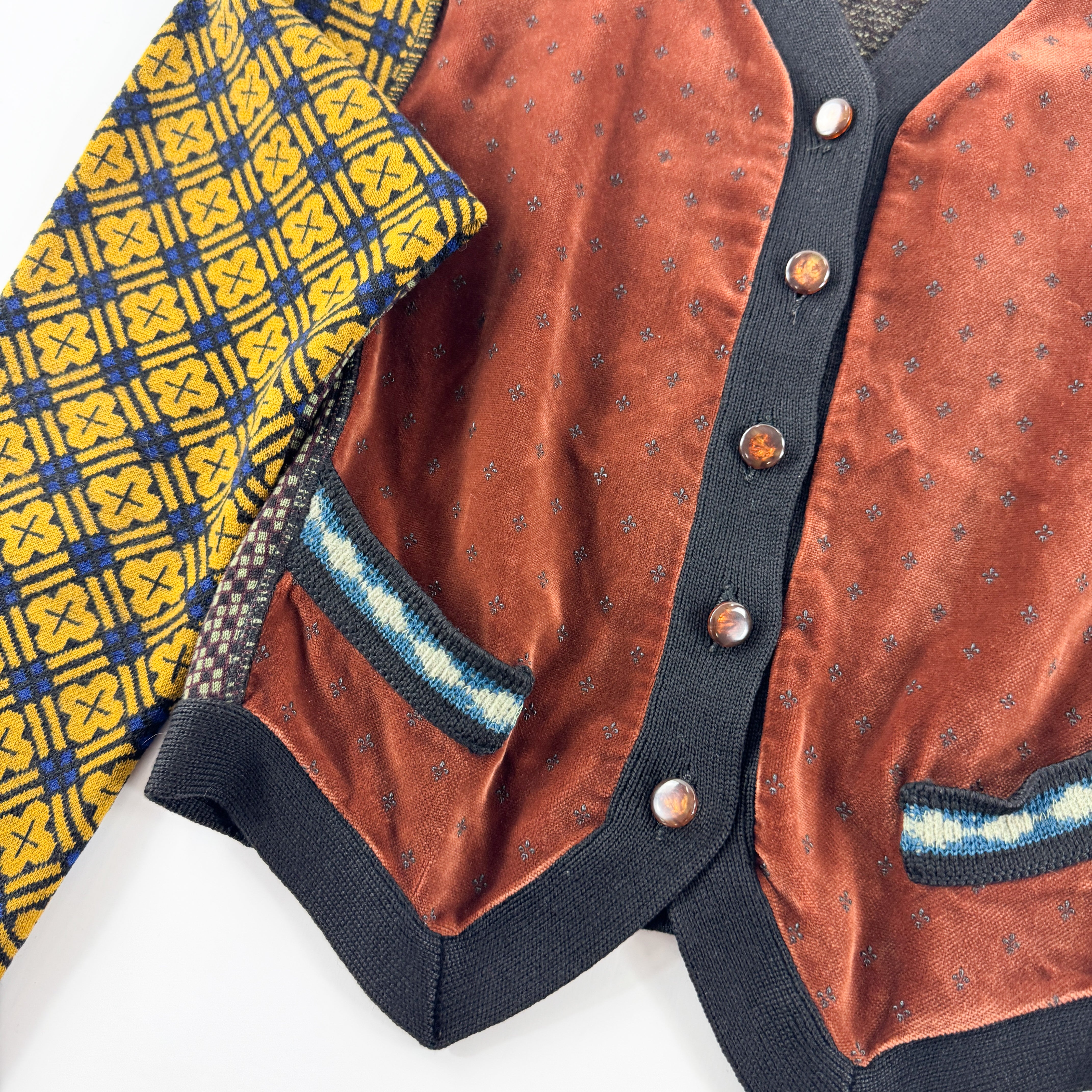 Thumbnail 8a947720-4d99-4199-beef-e3aaeda03179