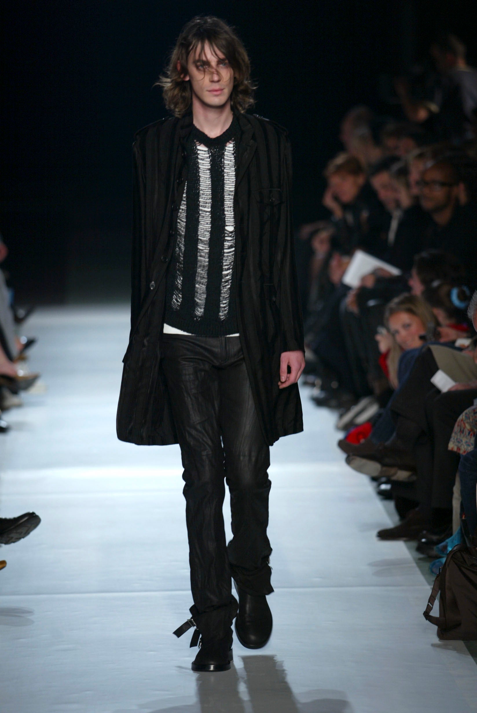 Thumbnail 11914888-3b56-422c-a942-4f928f513012