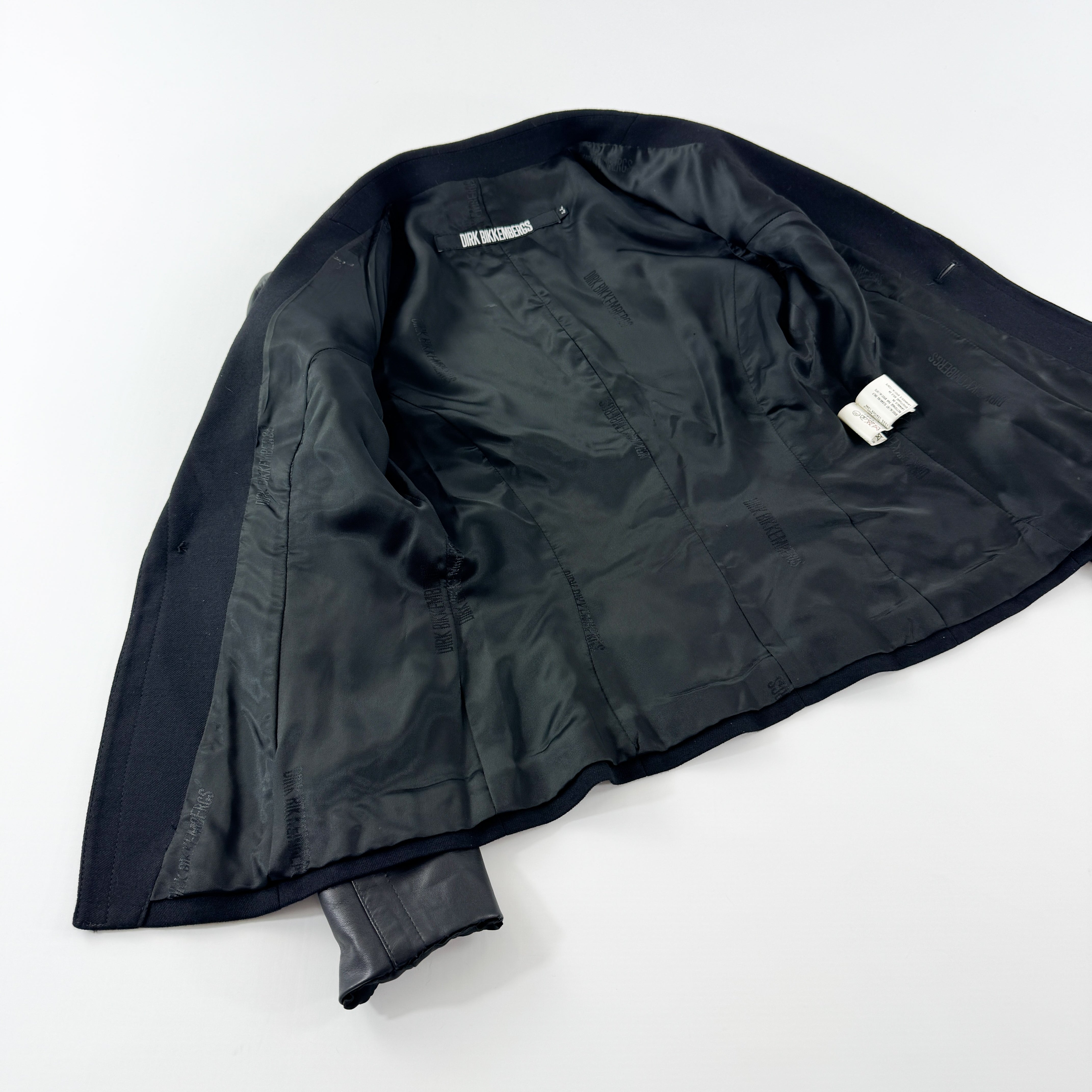 Thumbnail 9913a2e7-9771-409b-8966-743a9f736d98