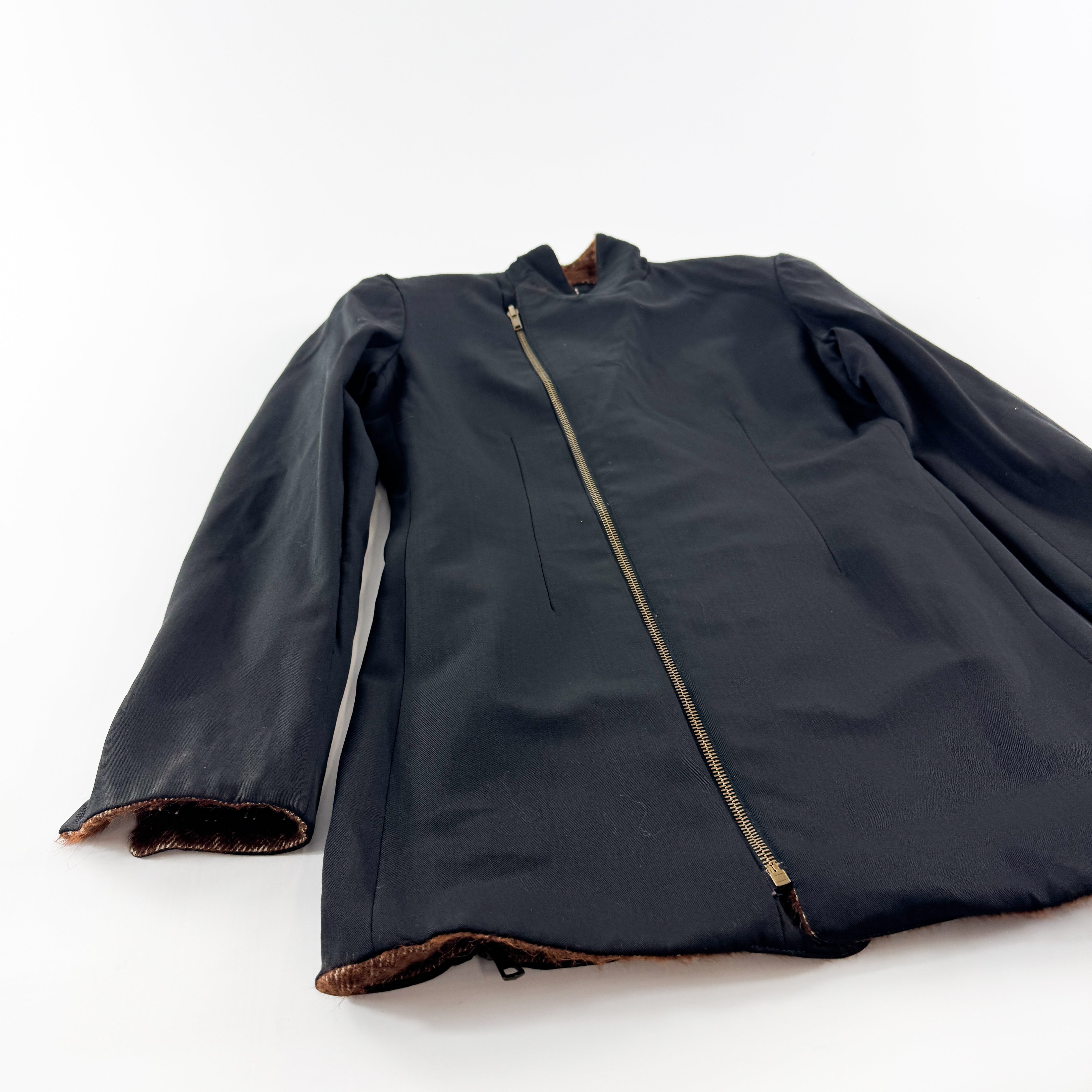 Thumbnail f97b39c8-7749-4f58-b3a7-5da77f927c47